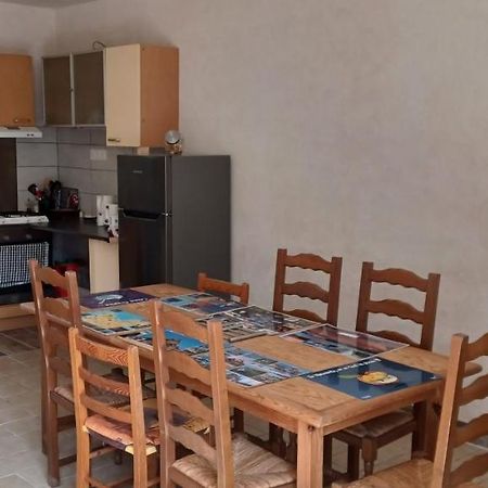Appartement 4 A 6 Places Osmanville Exterior foto